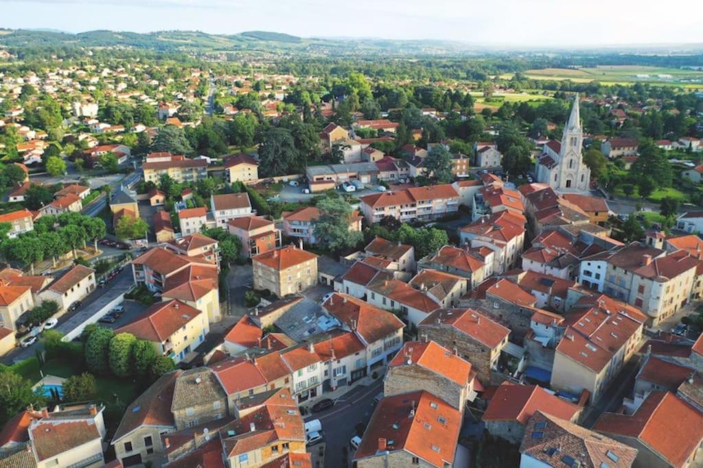 Le Petit Castel, Portes De Lyon Chazay-d'Azergues Zewnętrze zdjęcie